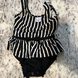 Ruffle Butts toddler girls